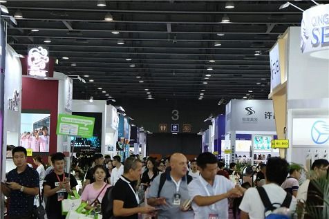 半島醫(yī)療攜防脫生發(fā)新科技亮相廣州發(fā)博會，引領(lǐng)護發(fā)新潮流